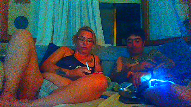camisexxxtodo online show from May 30, 3:13 am