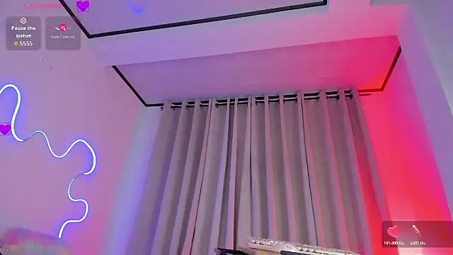 Snapshot of Mackensy_sweett chatting on November 8, 1:09 am Mackensy sweett online show from November 8, 1:09 am