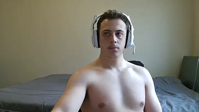 Snapshot of cumwithkash chatting on March 14, 7:01 pm cumwithkash online show from March 14, 7:01 pm