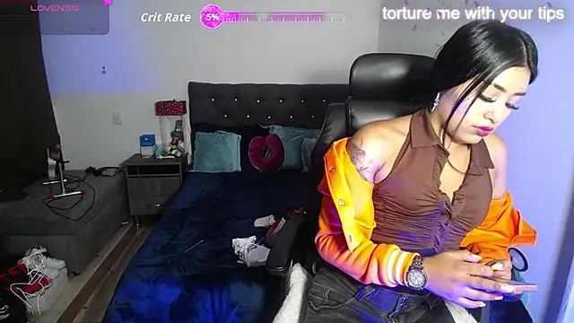 girl naugthy online show from December 2, 2:01 am