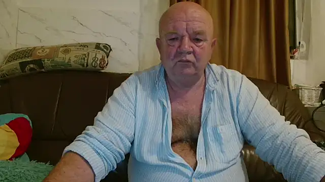 fullballs6 online show from December 18, 3:55 am