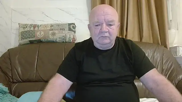 fullballs6 online show from February 6, 2:40 am