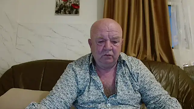 fullballs6 online show from March 11, 3:55 am