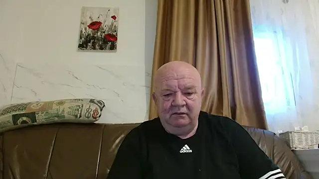 fullballs6 online show from February 25, 5:07 am