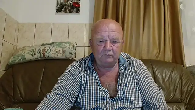 fullballs6 online show from September 12, 12:55 am