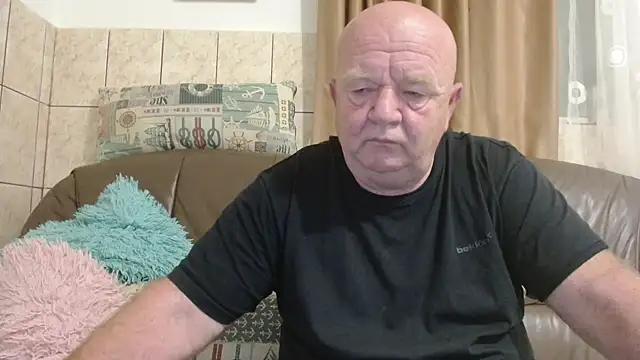 fullballs6 online show from October 24, 2:21 am