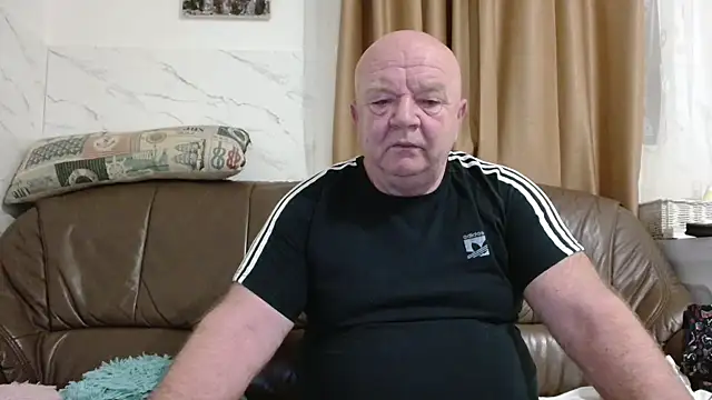 fullballs6 online show from February 13, 3:17 am