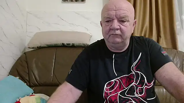 fullballs6 online show from March 2, 3:51 am