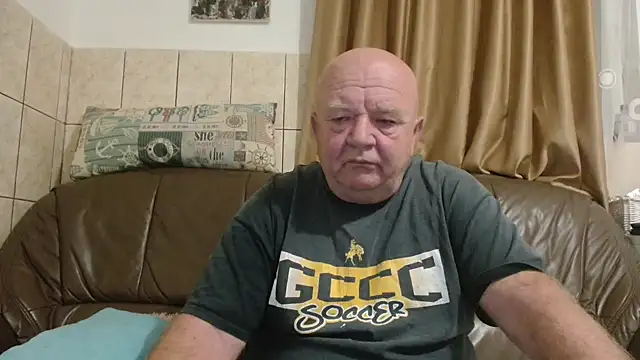 fullballs6 online show from October 11, 2:56 am