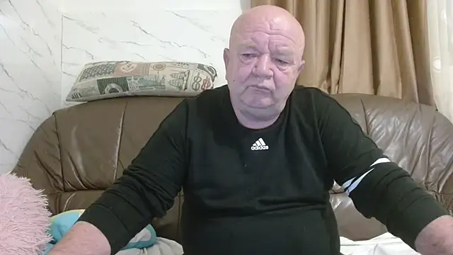 fullballs6 online show from February 9, 12:41 am