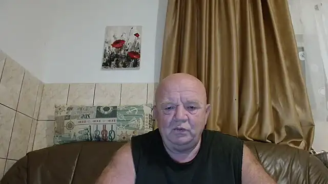 fullballs6 online show from September 29, 1:23 am