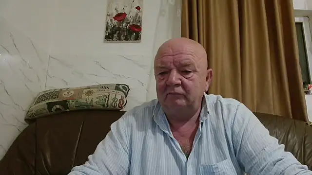 fullballs6 online show from December 15, 2:06 am