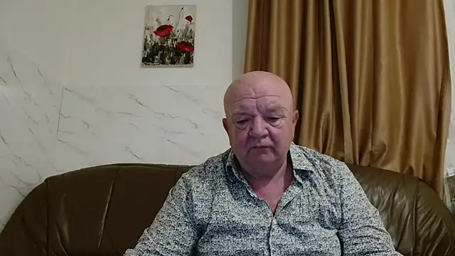 fullballs6 online show from March 13, 1:54 am