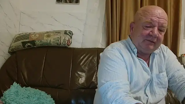 fullballs6 online show from December 3, 3:07 am