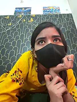 ks536191 online show from December 19, 5:00 am