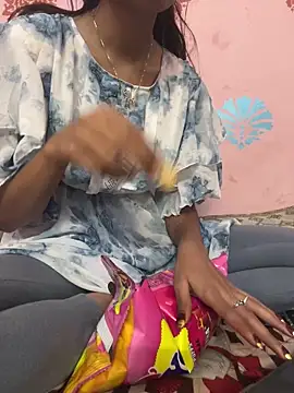 ks536191 online show from March 22, 5:00 am