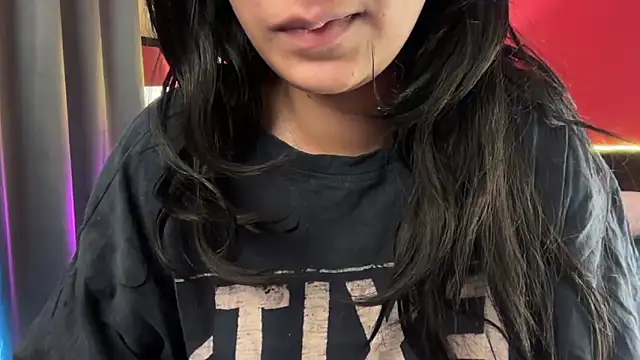 Snapshot of simrann_69 chatting on November 17, 5:11 am simrann 69 online show from November 17, 5:11 am