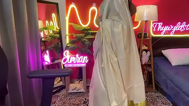 simrann 69 online show from March 24, 12:43 am