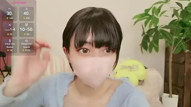 Snapshot of cohaku_329 chatting on October 5, 11:12 am cohaku 329 online show from October 5, 11:12 am