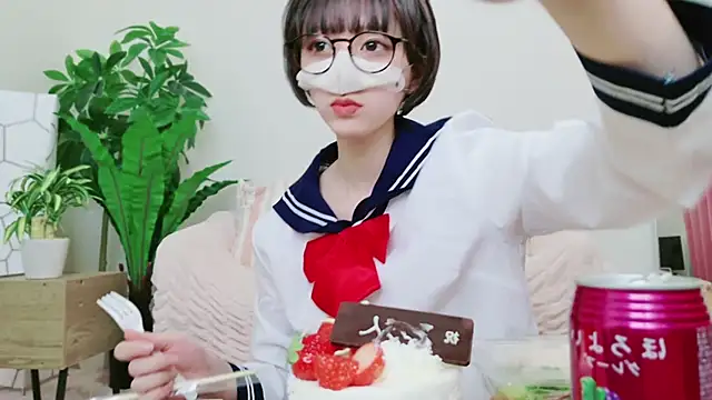 Snapshot of cohaku_329 chatting on March 2, 11:19 am cohaku 329 online show from March 2, 11:19 am