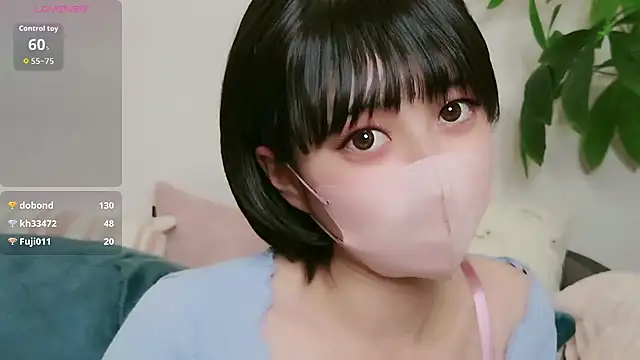 Snapshot of cohaku_329 chatting on November 21, 12:15 pm cohaku 329 online show from November 21, 12:15 pm