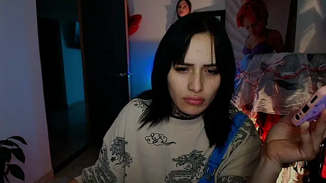 TinnaDawsom online show from February 26, 12:54 am