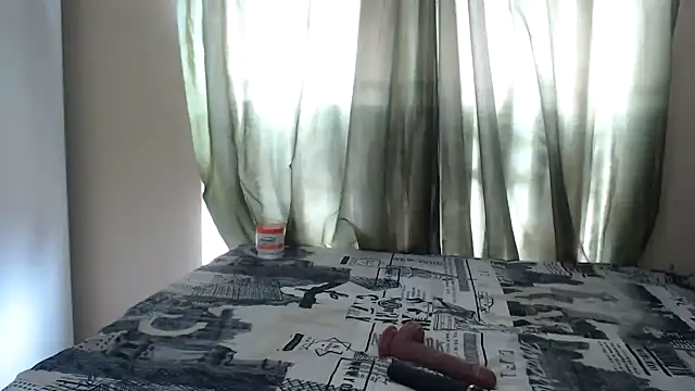 Foxybrownxx1 online show from March 1, 1:00 pm