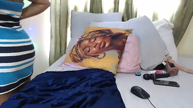 Foxybrownxx1 online show from December 20, 6:49 am