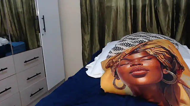 Foxybrownxx1 online show from November 21, 8:30 pm