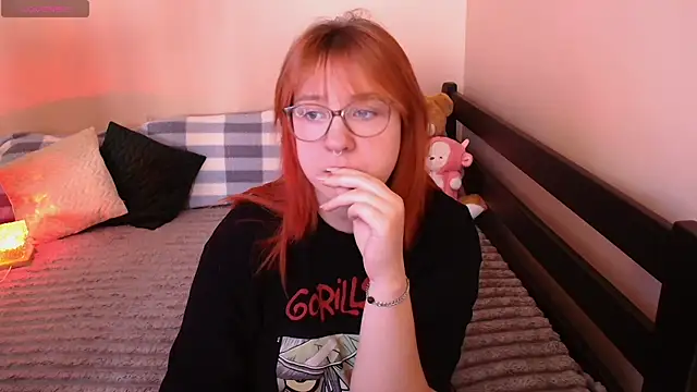 Rudy 02 online show from January 18, 11:02 am