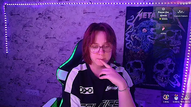 Rudy 02 online show from March 4, 10:06 pm