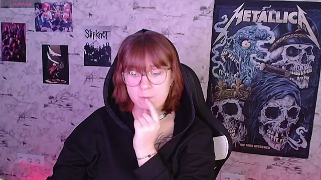 Rudy 02 online show from May 9, 10:51 am