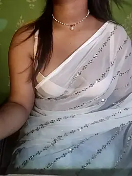 Snapshot of QueenOfHeart_07 chatting on October 18, 6:54 pm QueenOfHeart 07 online show from October 18, 6:54 pm
