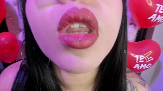 Sexy cristall  online show from February 19, 7:33 pm