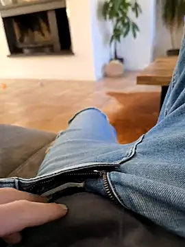 Kevoon991 online show from March 4, 3:26 pm