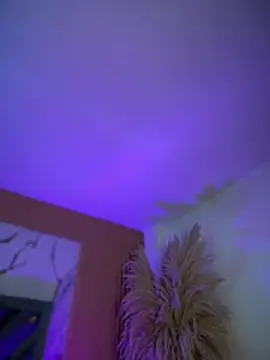 LylaLee111 online show from March 3, 1:18 pm