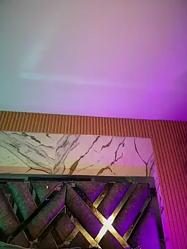 LylaLee111 online show from March 19, 1:22 pm