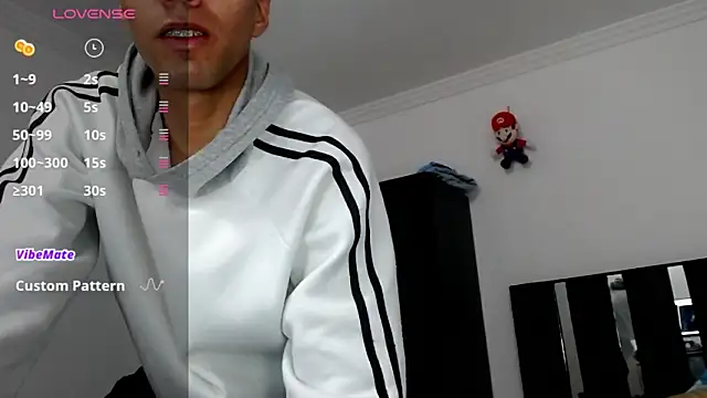 Snapshot of Marcosdfreitas chatting on September 23, 12:17 am Marcosdfreitas online show from September 23, 12:17 am