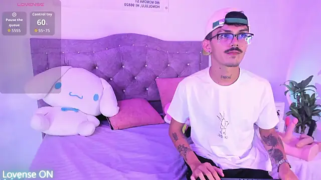 Ocsanis69 online show from February 13, 2:00 am