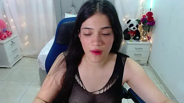 Alison girl20 online show from March 3, 8:32 pm