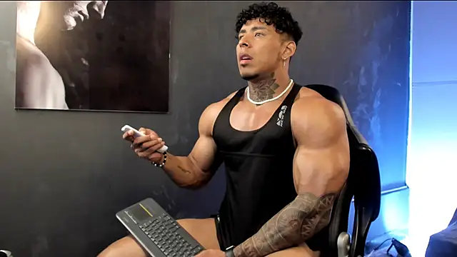 bradley smith online show from November 27, 2:12 am