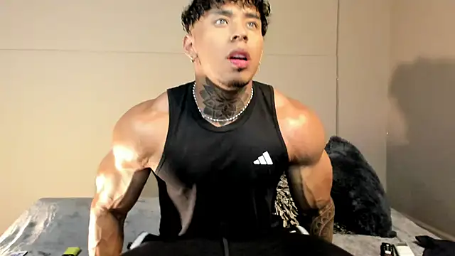 bradley smith online show from November 29, 6:35 am