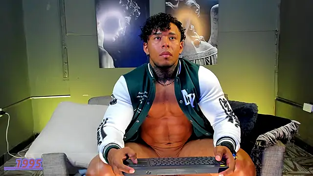 bradley smith online show from March 13, 12:32 pm