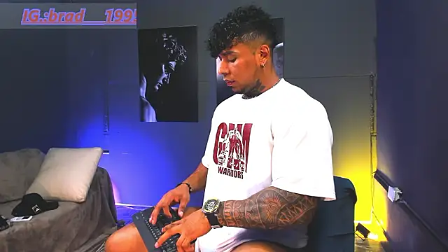 bradley smith online show from February 21, 12:34 am