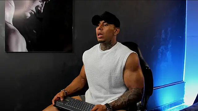 bradley smith online show from November 23, 9:36 pm