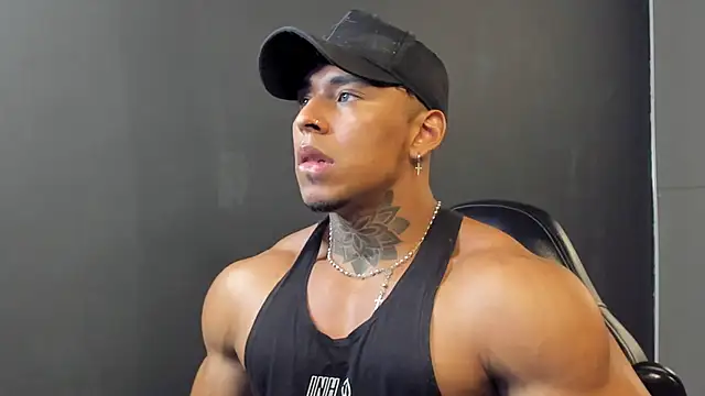 bradley smith online show from November 4, 9:51 pm