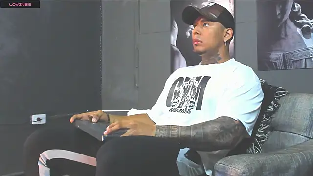 Snapshot of bradley_smith chatting on July 11, 7:58 pm bradley smith online show from July 11, 7:58 pm