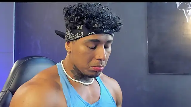 bradley smith online show from November 11, 7:58 am