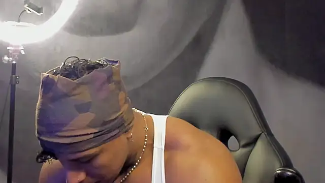 bradley smith online show from March 16, 12:34 am