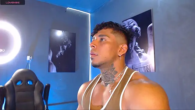 bradley smith online show from September 24, 4:52 am